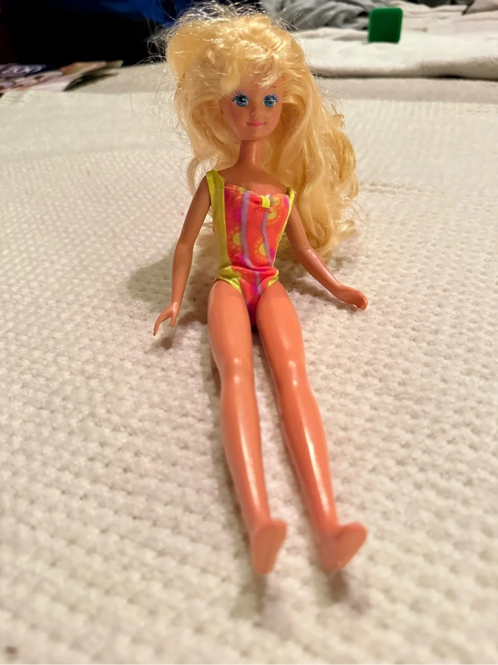 1990 Mattel Hawaiian Fun Skipper Barbie doll